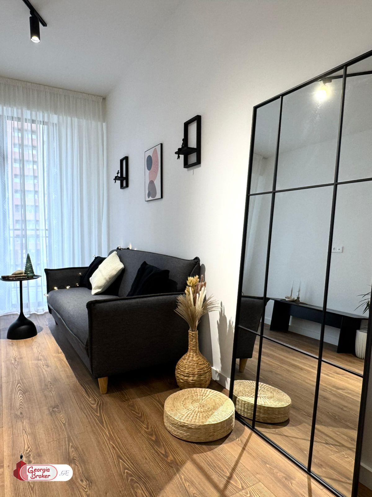 nearly repaired 2-room apartment for sale